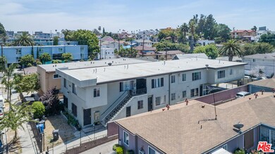 4810 St Elmo Dr, Los Angeles, CA 90019 - photo 2