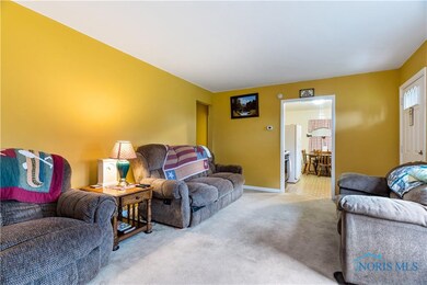 402 Plum St, Columbus Grove, OH 45830 - photo 2