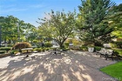 10 Oakridge Place unit 1D, Eastchester, NY 10709 - photo 6