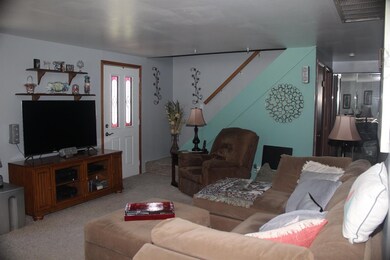 934 N Lafayette St, Griffith, IN 46319 - photo 6