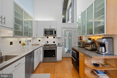 12312 Mulberry Ct, Woodbridge, VA 22192 - photo 7