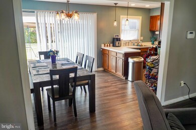 13117 Yorktown Dr, Bowie, MD 20715 - photo 4