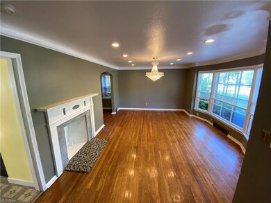 1929 Janette Ave, Cleveland Heights, OH 44118 - photo 2