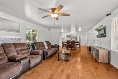 13709 Bear Mountain Rd, Redding, CA 96003 - photo 7