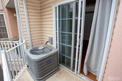 118 Adamecs Way unit 19, South Amboy, NJ 08879 - photo 7