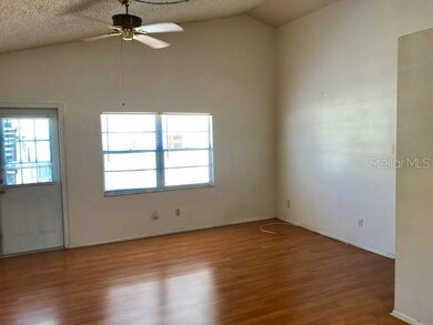 1435 15th St N, Saint Petersburg, FL 33704 - photo 6