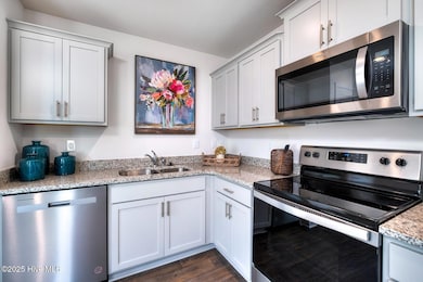 1238 Skystone Loop NE unit 73, Supply, NC 28462 - photo 6