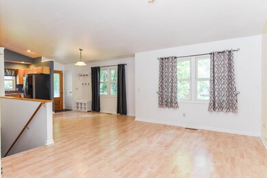 413 W Grant Street-10