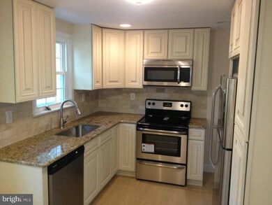 303 S Trooper Rd, Norristown, PA 19403 - photo 4