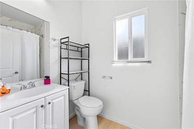 945 W 76th St, Los Angeles, CA 90044 - photo 6