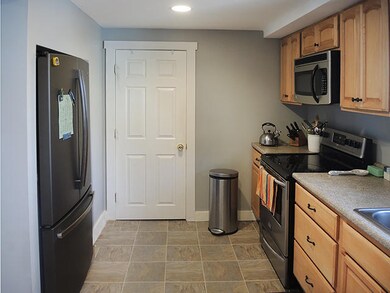 85 Central St, Gardiner, ME 04345 - photo 4