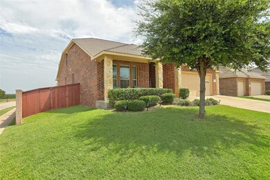 1025 Mercury Dr, Lavon, TX 75166 - photo 2