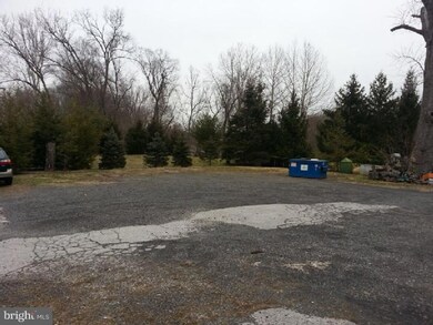 331 Pawlings Rd unit 1BB, Phoenixville, PA 19460 - photo 6