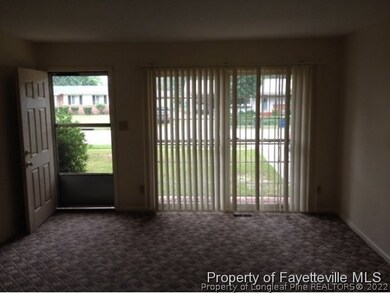 735 Wiltshire Rd, Fayetteville, NC 28314 - photo 2