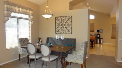 DiningRm2