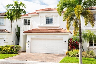 7042 NW 114th Ct unit 7042, Doral, FL 33178 - photo 2