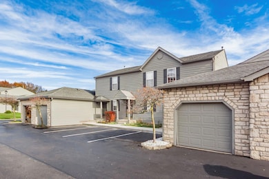 4100 Blendon Way Dr unit 98D, Columbus, OH 43230 - photo 4