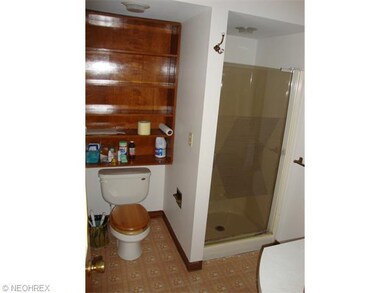Walk in shower!