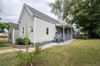 1016 Clark St, New Albany, IN 47150 - photo 3