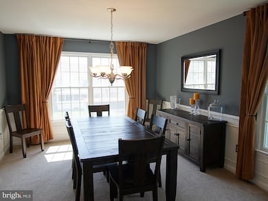 7215 Caracara Ct, Sykesville, MD 21784 - photo 7