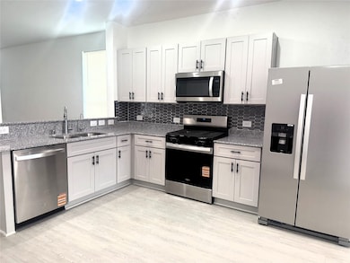 519 Louis Ln, Cove, TX 77523 - photo 3