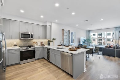 2000 Schindler Dr unit A7, South Amboy, NJ 08879 - photo 2