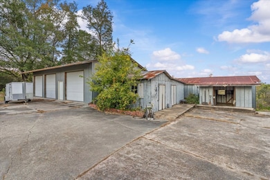 1457 Bermuda St, Ozark, AL 36360 - photo 7