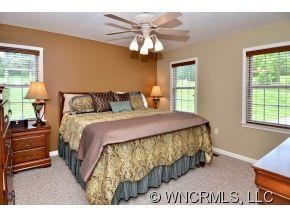64 Sherry Ln, Leicester, NC 28748 - photo 6