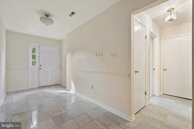 3712 Madison Ln, Falls Church, VA 22041 - photo 4