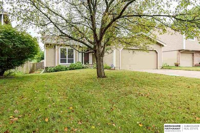 13009 Meredith Ave, Omaha, NE 68164 - photo 4