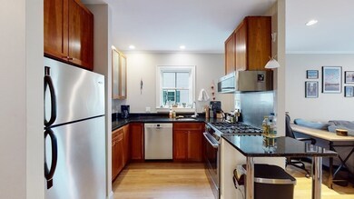 8 Suffolk St, Cambridge, MA 02139 - photo 4
