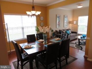 11158 Commanders Ln, White Plains, MD 20695 - photo 6