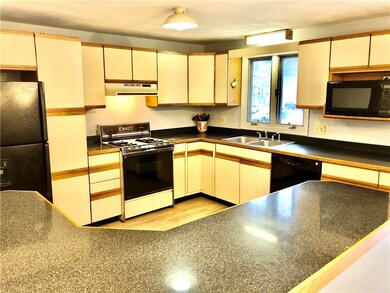 16 Branch Ave, Cumberland, RI 02864 - photo 6