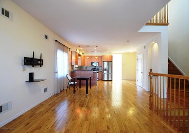 (4) Dining Room Living Room Kitchen