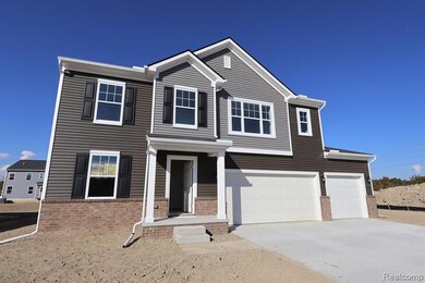 54823 Heron Cir, Chesterfield, MI 48047 - photo 2