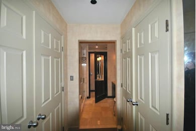 Anchorage Tower unit 1103, Baltimore, MD 21224 - photo 5