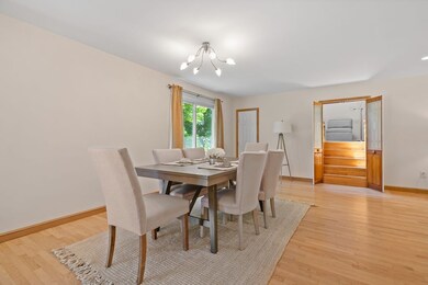 206 Lagrange St unit 206, Chestnut Hill, MA 02467 - photo 5