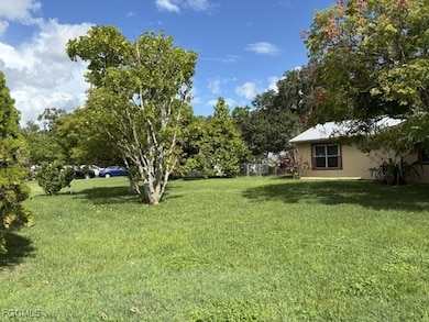 4014 N Edgewater Cir, Labelle, FL 33935 - photo 4