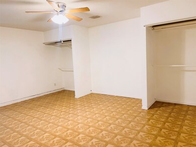 11138 Cayman Mist Dr, Houston, TX 77075 - photo 7