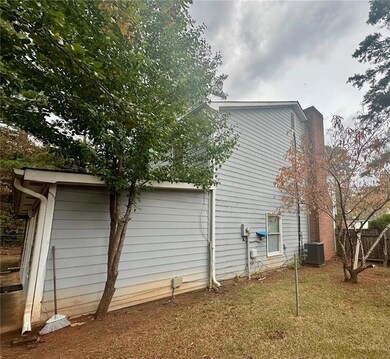 View of side of home