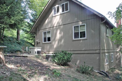 Newer Windows, Walkout Lower