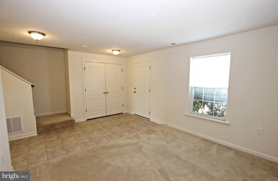 56 Lieutenant Ct, Bunker Hill, WV 25413 - photo 4