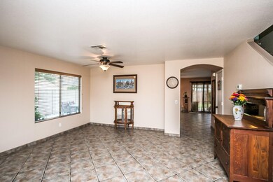 287 E Windsor Ct-5