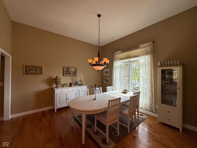 6087 Boulder Ct, Columbus, IN 47201 - photo 4