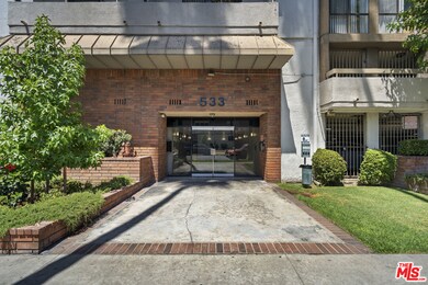 533 S St Andrews Place unit 203, Los Angeles, CA 90020 - photo 6