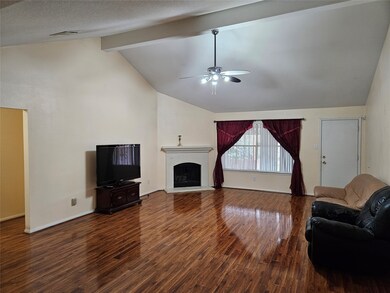 11010 Fern Terrace Dr, Houston, TX 77075 - photo 5