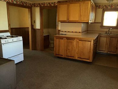 unlisted-address, Woonsocket, RI 02895 - photo 6