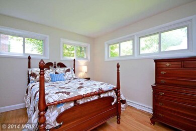 6740 Glenkirk Rd, Baltimore, MD 21239 - photo 7