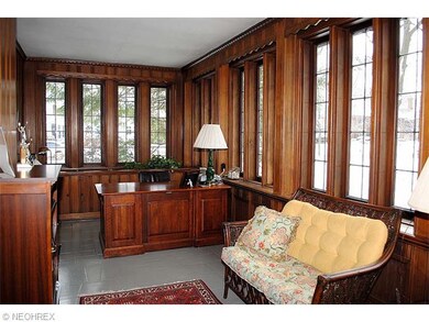 GARDEN ROOM