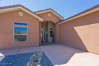 6525 Club House Dr, Farmington, NM 87402 - photo 2
